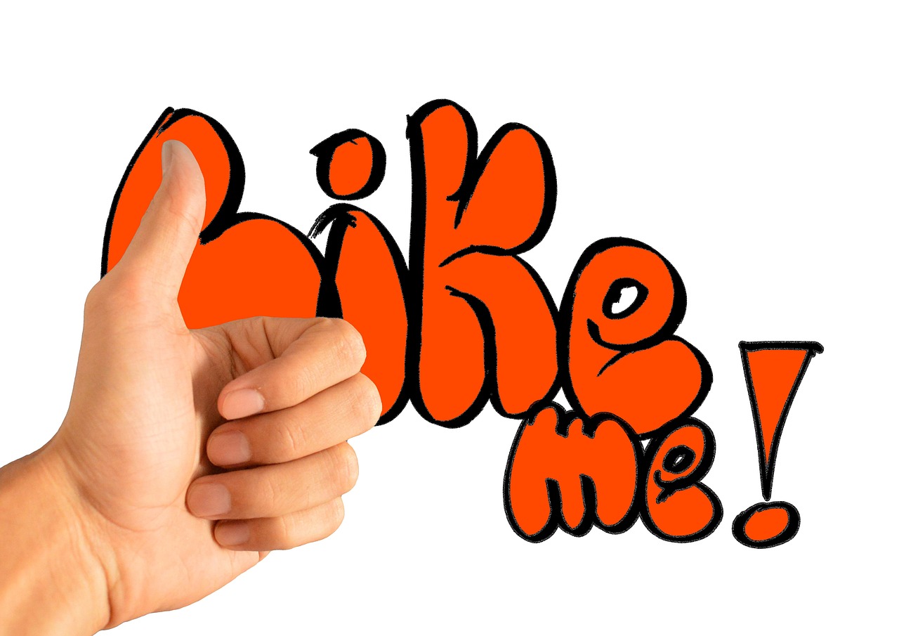 Thumb, facebook, hand — Finding Reliable and Affordable SMM Panels