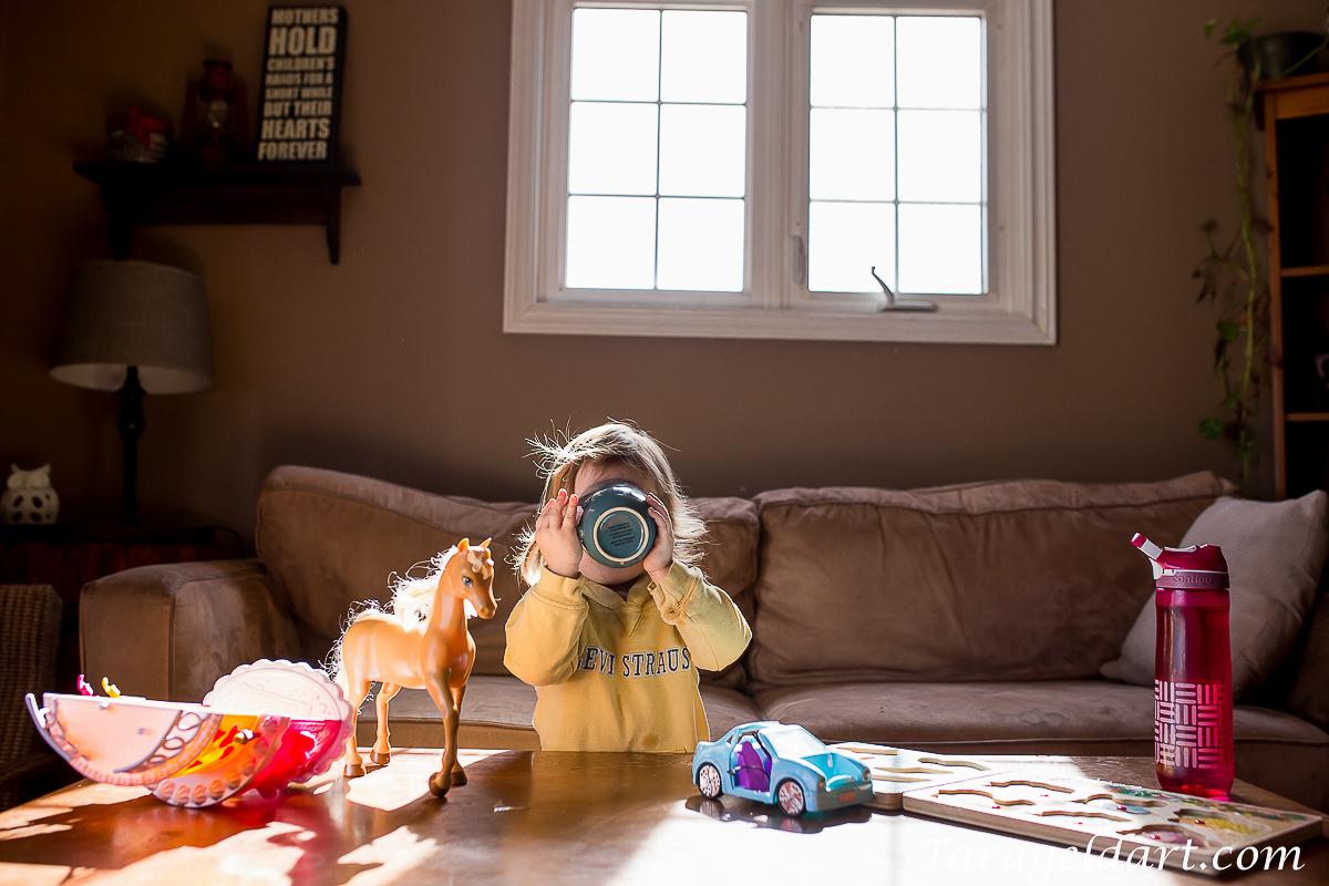 Transform Your Snapshots into Perfect Pictures by Removing Clutter
