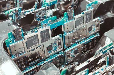 Qualcomm stock rise