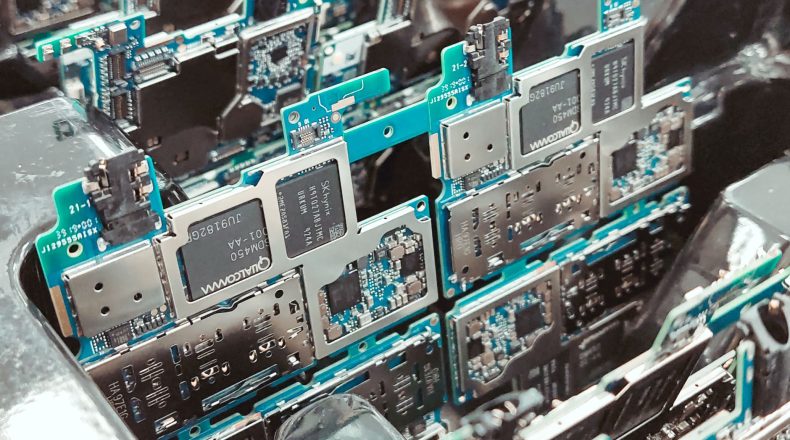 Qualcomm stock rise